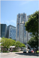 livinginfo0103_pt01.jpg