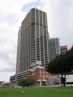 250px_International_Plaza_Jan_066.jpg