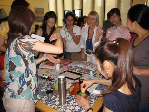 resized_20100603_BC_SG_Cultural_Exchange_2.jpg