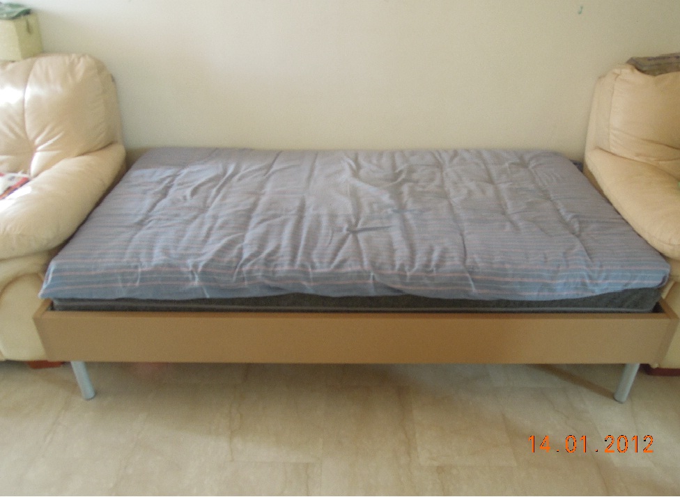 SingleBed1.jpg