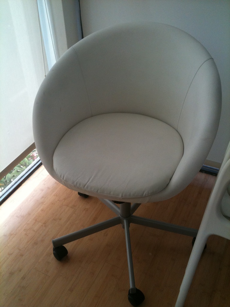 chair23.jpg