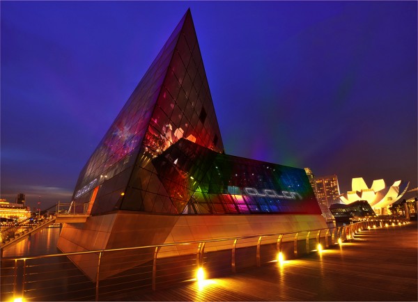 job_b_Avalon_Night_View_600x4342001.jpg