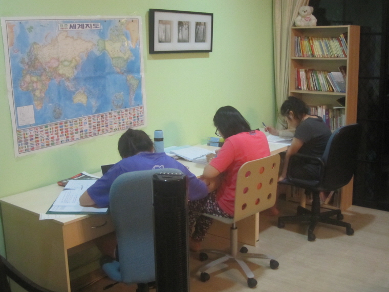 local1_Study_Time_3002.jpg