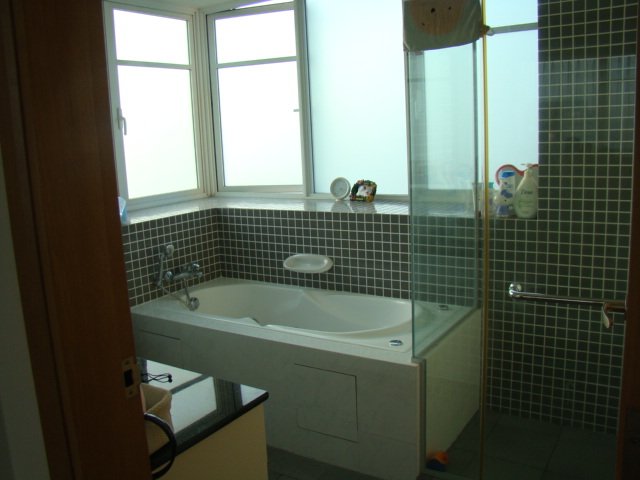 local1__0283002.jpg
