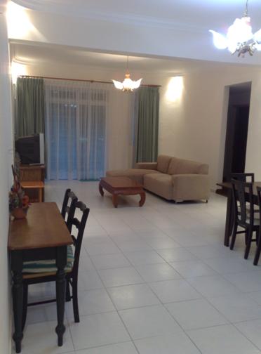 local1_house033001.jpg