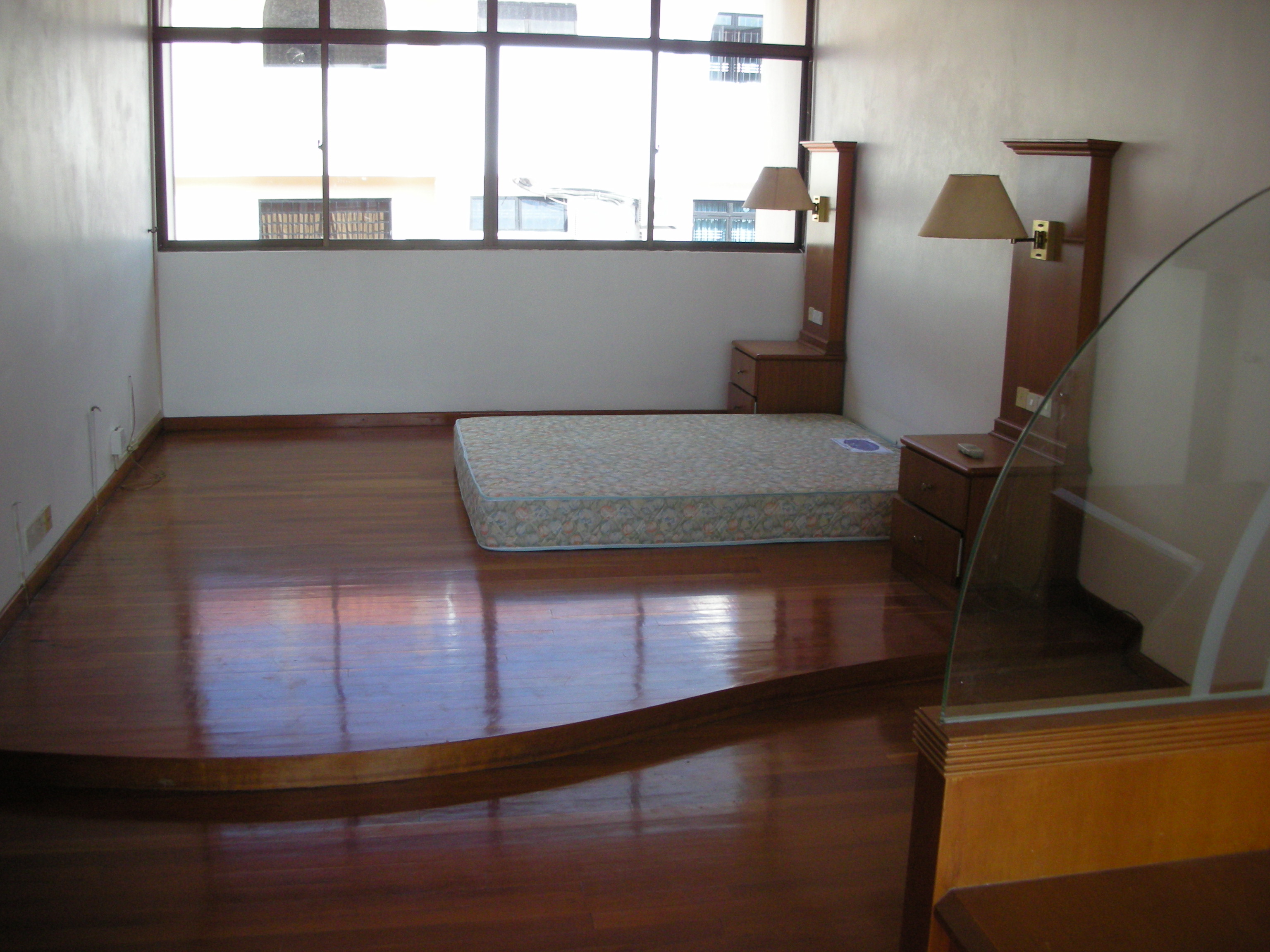 local1_master_room_1_73001.jpg