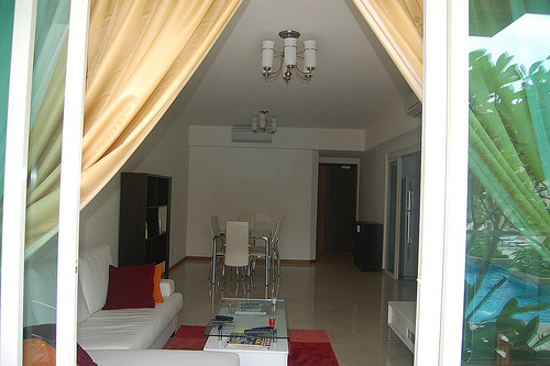 local1_meraprim_living_room3002.jpg