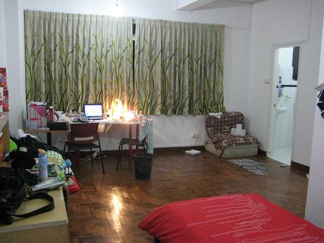 local1_my_room_23001.JPG