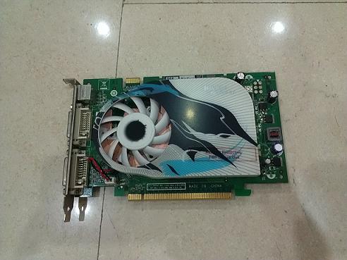 mkt_4_8600_small1.JPG