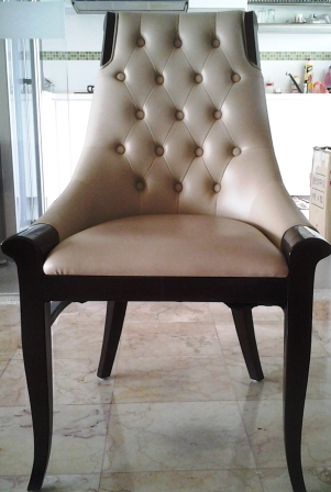 mkt_Dining_Table_Chair1001.jpg