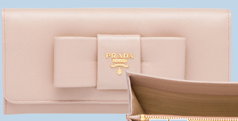 mkt_Prada_Ribbon_Cameo_21.png