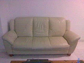 mkt__012002.jpg