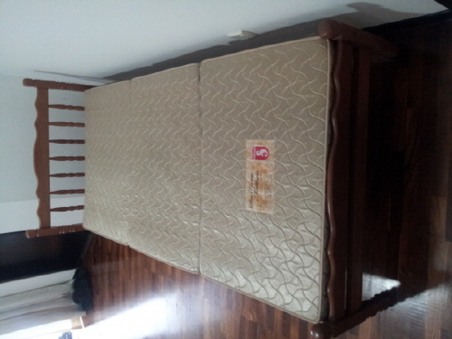 mkt___20130222_1718432.jpg