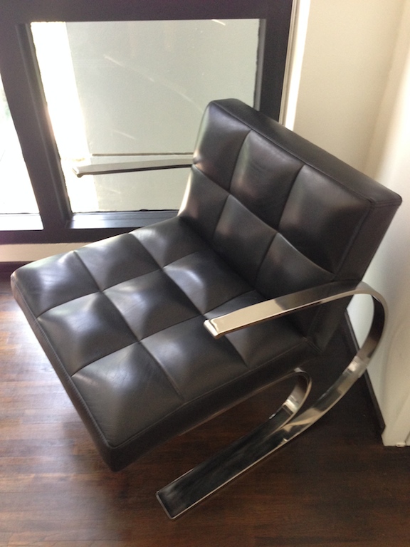 mkt_chair_11002.jpg