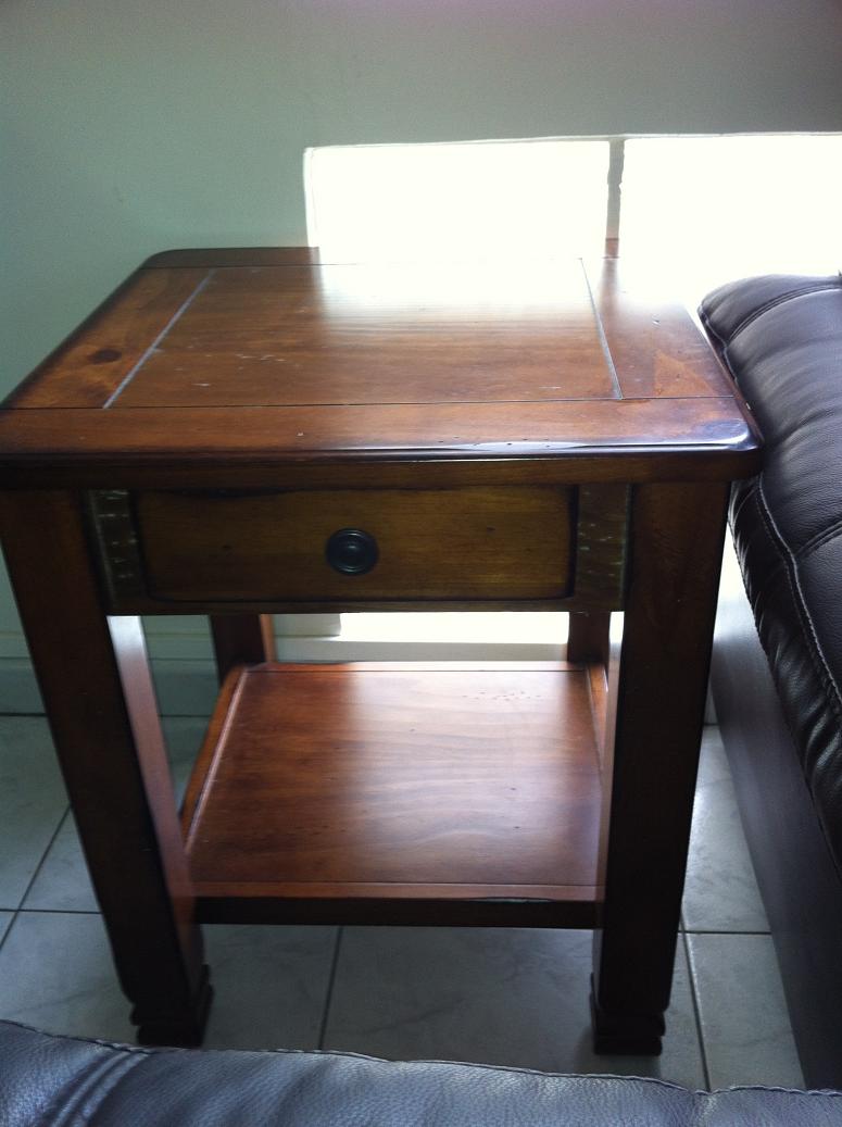 mkt_coffee_table1.jpg