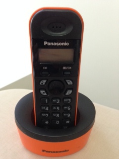 mkt_phone1001.jpg