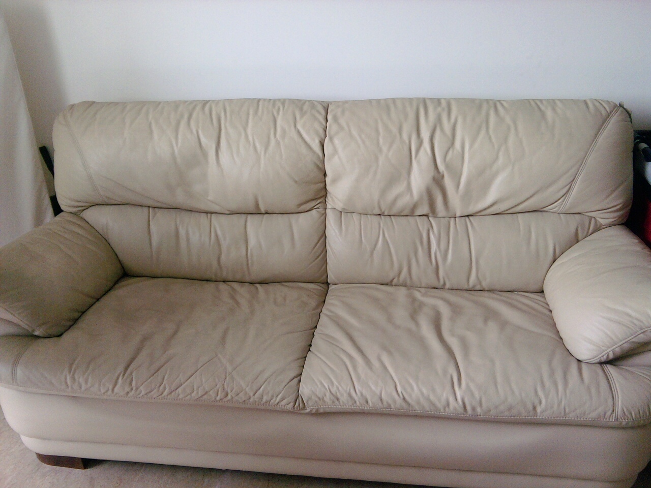 mkt_sofa2012.jpg