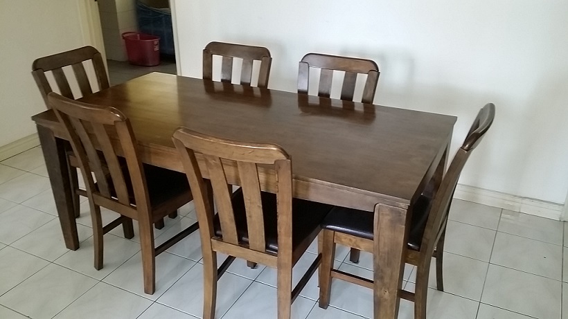 mkt_table_11001.jpg