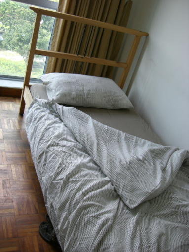 singlebed11.jpg